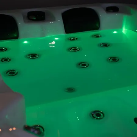 Argy Jacuzzi Suites Szálloda *